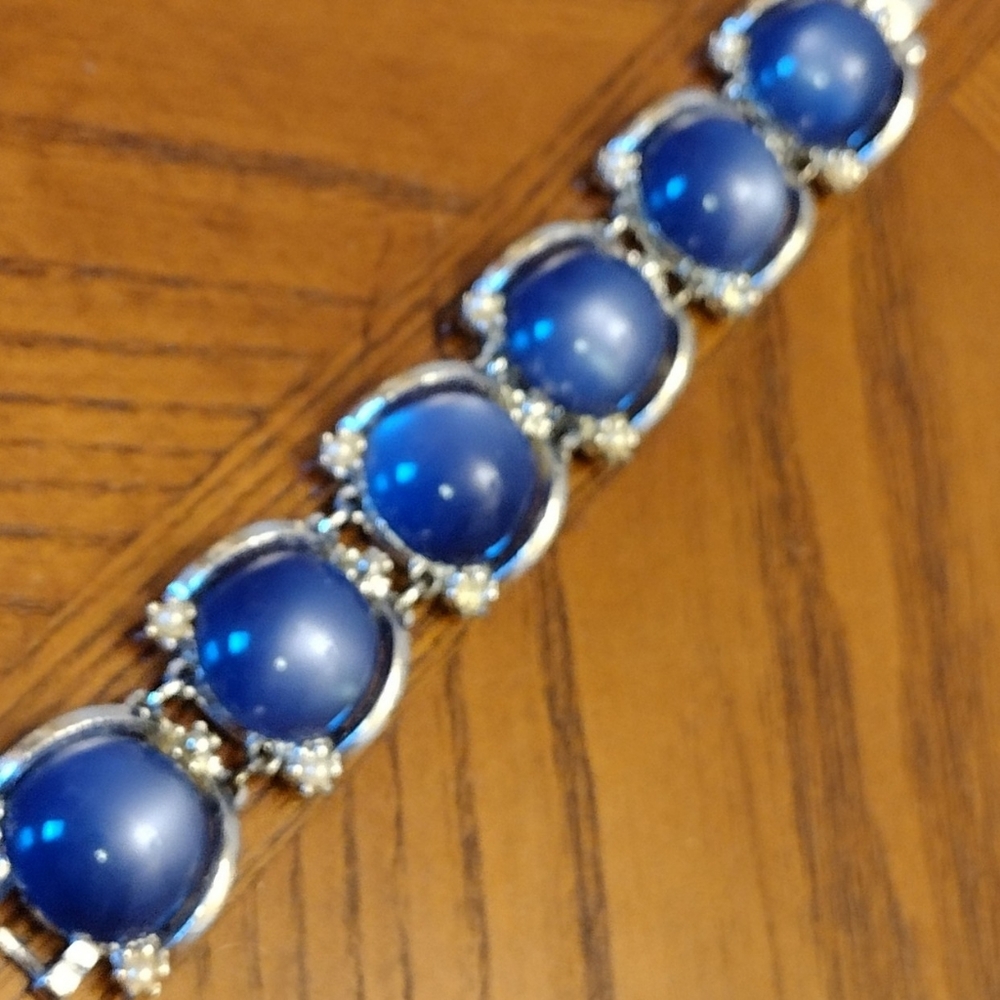 Chunky Lucite Moonglow 1960's Bracelet Vintage